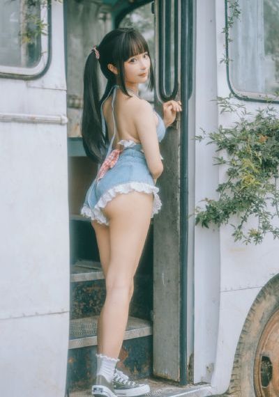 女初高中洗澡福利网站_高清直播在线观看