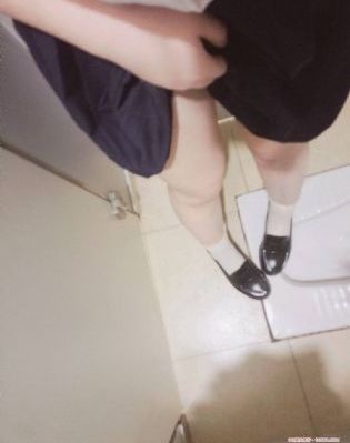 一级A片女人流白浆_BD韩语高清完整版